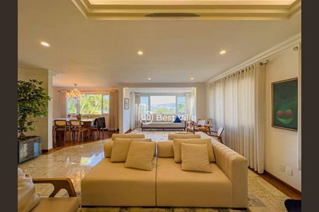 Casa à venda com 5 quartos, 400m² em  Alphaville, Santana de Parnaíba