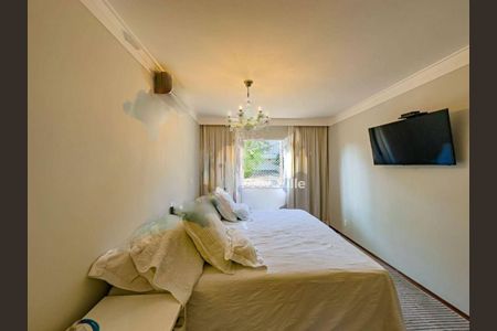 Casa à venda com 5 quartos, 400m² em  Alphaville, Santana de Parnaíba