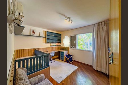 Casa à venda com 5 quartos, 400m² em  Alphaville, Santana de Parnaíba