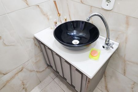 Apartamento para alugar com 58m², 2 quartos e 1 vaga Apartamento para alugar com 58m², 2 quartos e 1 vagaBanheiro