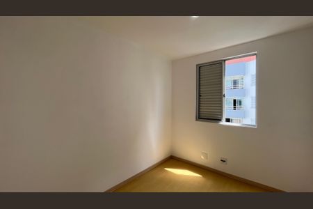 Apartamento para alugar com 80m², 3 quartos e 1 vaga