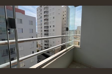 Apartamento para alugar com 80m², 3 quartos e 1 vaga