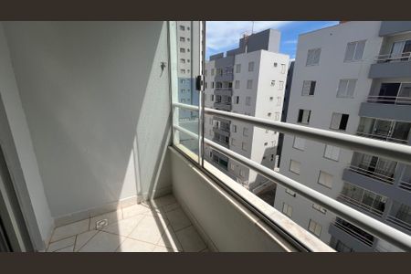 Apartamento para alugar com 80m², 3 quartos e 1 vaga