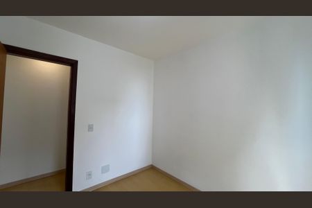 Apartamento para alugar com 80m², 3 quartos e 1 vaga