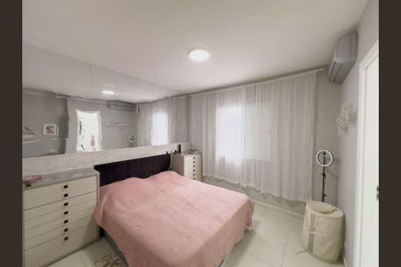 Casa de Condomínio à venda com 3 quartos, 158m² em Vila Sao Luiz (Valparaizo), Santana de Parnaíba