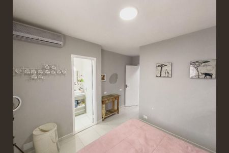 Casa de Condomínio à venda com 3 quartos, 158m² em Vila Sao Luiz (Valparaizo), Santana de Parnaíba