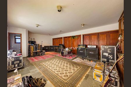 Casa à venda com 4 quartos, 760m² em Residencial Cinco (Alphaville), Santana de Parnaíba