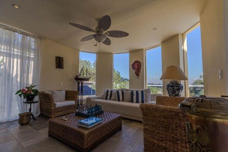 Casa de Condomínio à venda com 4 quartos, 700m² em Alphaville, Santana de Parnaíba