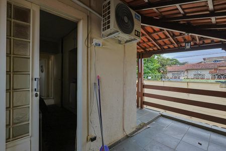 Casa de condomínio à venda com 110m², 3 quartos e 1 vaga Casa de condomínio à venda com 110m², 3 quartos e 1 vagaVaranda