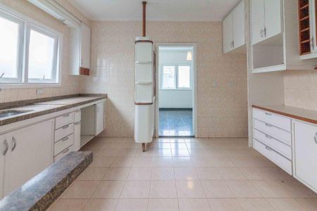 Casa de condomínio à venda com 350m², 4 quartos e 4 vagas