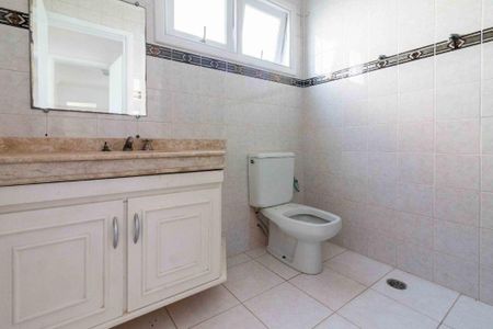 Casa de Condomínio à venda com 4 quartos, 350m² em Alphaville, Santana de Parnaíba