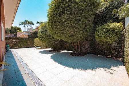 Casa à venda com 263m², 3 quartos e 6 vagas