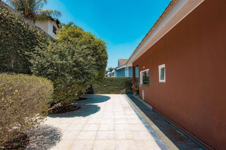 Casa à venda com 263m², 3 quartos e 6 vagas