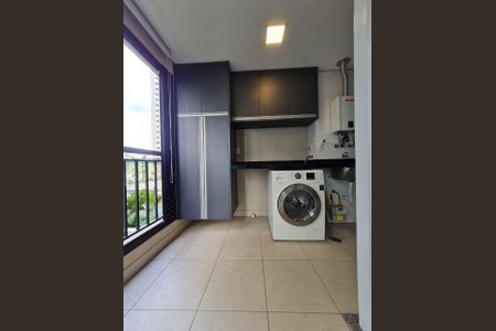 Apartamento à venda com 2 quartos, 62m² em Alphaville Empresarial, Barueri