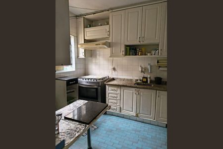 Casa à venda com 3 quartos, 172m² em Campo Belo, São Paulo