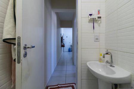 Apartamento à venda com 38m², 2 quartos e sem vaga Apartamento à venda com 38m², 2 quartos e sem vagaBanheiro