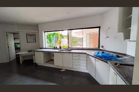 Casa de Condomínio à venda com 4 quartos, 780m² em Alphaville Residencial Dois, Barueri