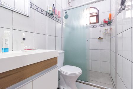 Casa à venda com 247m², 3 quartos e 4 vagasBanheiro da suíte 3