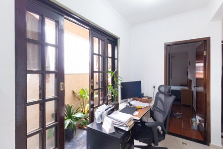 Casa à venda com 247m², 3 quartos e 4 vagasCorredor