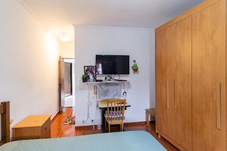 Casa à venda com 247m², 3 quartos e 4 vagasSuíte 2