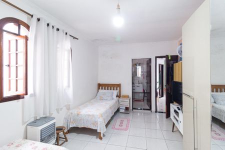 Casa à venda com 247m², 3 quartos e 4 vagasSuíte 1