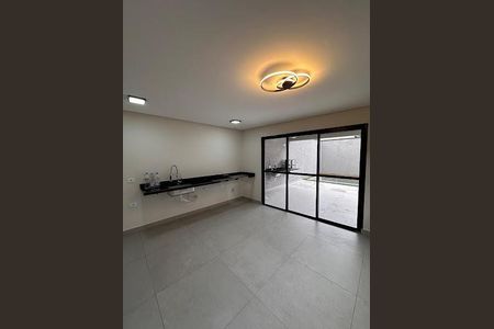 Casa à venda com 3 quartos, 131m² em Villas Do Jaguari, Santana de Parnaíba