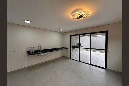 Casa à venda com 3 quartos, 131m² em Villas Do Jaguari, Santana de Parnaíba