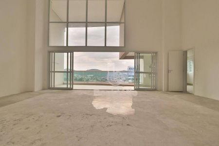 Apartamento à venda com 338m², 4 quartos e 4 vagas