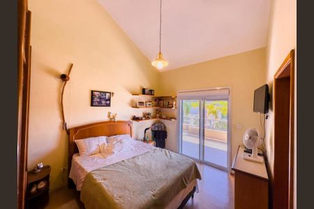 Casa de condomínio à venda com 404m², 4 quartos e 6 vagas