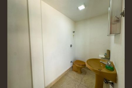 Casa de condomínio à venda com 404m², 4 quartos e 6 vagas