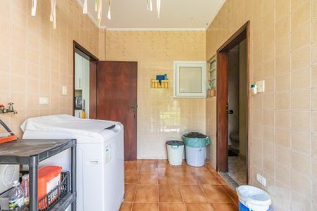 Casa de condomínio à venda com 404m², 4 quartos e 6 vagasÁrea de Serviço