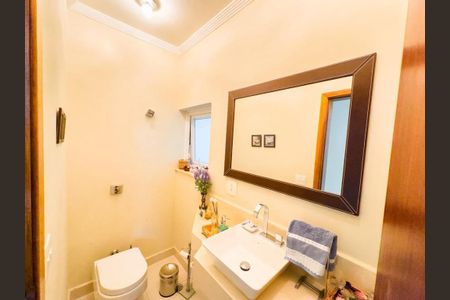 Casa de condomínio à venda com 404m², 4 quartos e 6 vagas