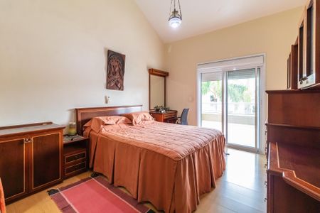 Casa de condomínio à venda com 404m², 4 quartos e 6 vagasSuíte