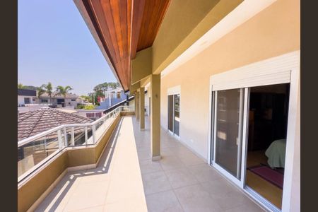Casa de condomínio à venda com 404m², 4 quartos e 6 vagas
