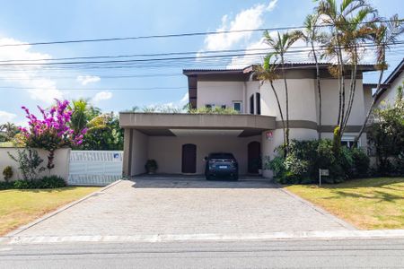 Casa de condomínio à venda com 404m², 4 quartos e 6 vagasFachada