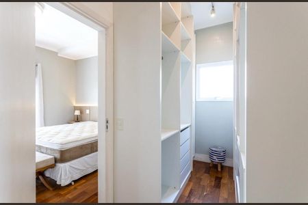 Casa à venda com 6 quartos, 368m² em Colinas da Anhanguera, Santana de Parnaíba