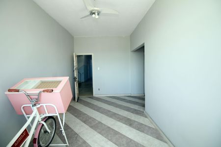 Sala de apartamento à venda com 3 quartos, 70m² em Penha, Rio de Janeiro