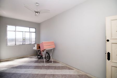 Sala de apartamento à venda com 3 quartos, 70m² em Penha, Rio de Janeiro