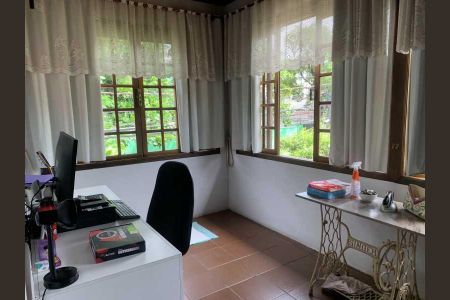 Casa de condomínio à venda com 381m², 4 quartos e 3 vagas