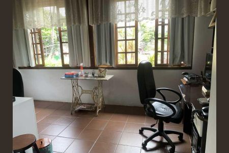 Casa de condomínio à venda com 381m², 4 quartos e 3 vagas