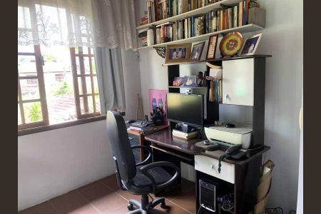 Casa de condomínio à venda com 381m², 4 quartos e 3 vagas
