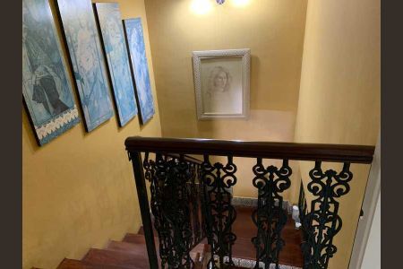 Casa de condomínio à venda com 381m², 4 quartos e 3 vagas