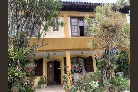 Casa de condomínio à venda com 381m², 4 quartos e 3 vagas