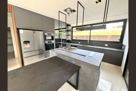 Casa de Condomínio à venda com 4 quartos, 482m² em Residencial Tambore III, Santana de Parnaíba