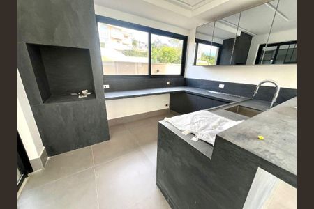 Casa de Condomínio à venda com 4 quartos, 482m² em Residencial Tambore III, Santana de Parnaíba