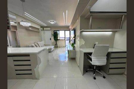 Apartamento à venda com 58m², 1 quarto e 1 vaga