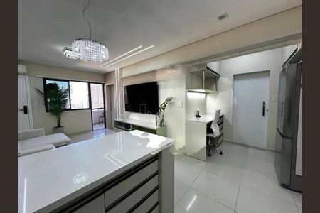 Apartamento à venda com 58m², 1 quarto e 1 vaga