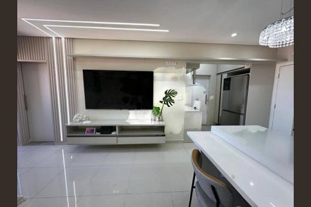 Apartamento à venda com 58m², 1 quarto e 1 vaga