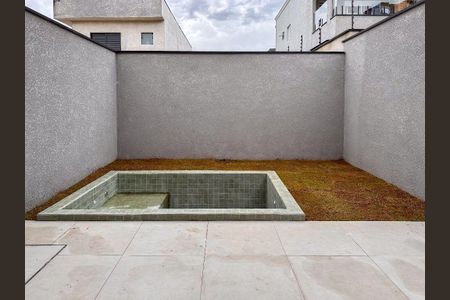 Casa de Condomínio à venda com 3 quartos, 131m² em Villas do Jaguari, Santana de Parnaíba