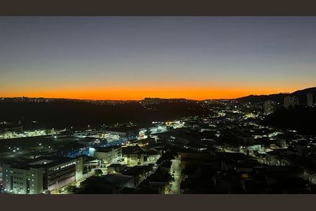 Apartamento à venda com 2 quartos, 149m² em Vila Sao Joao, Barueri